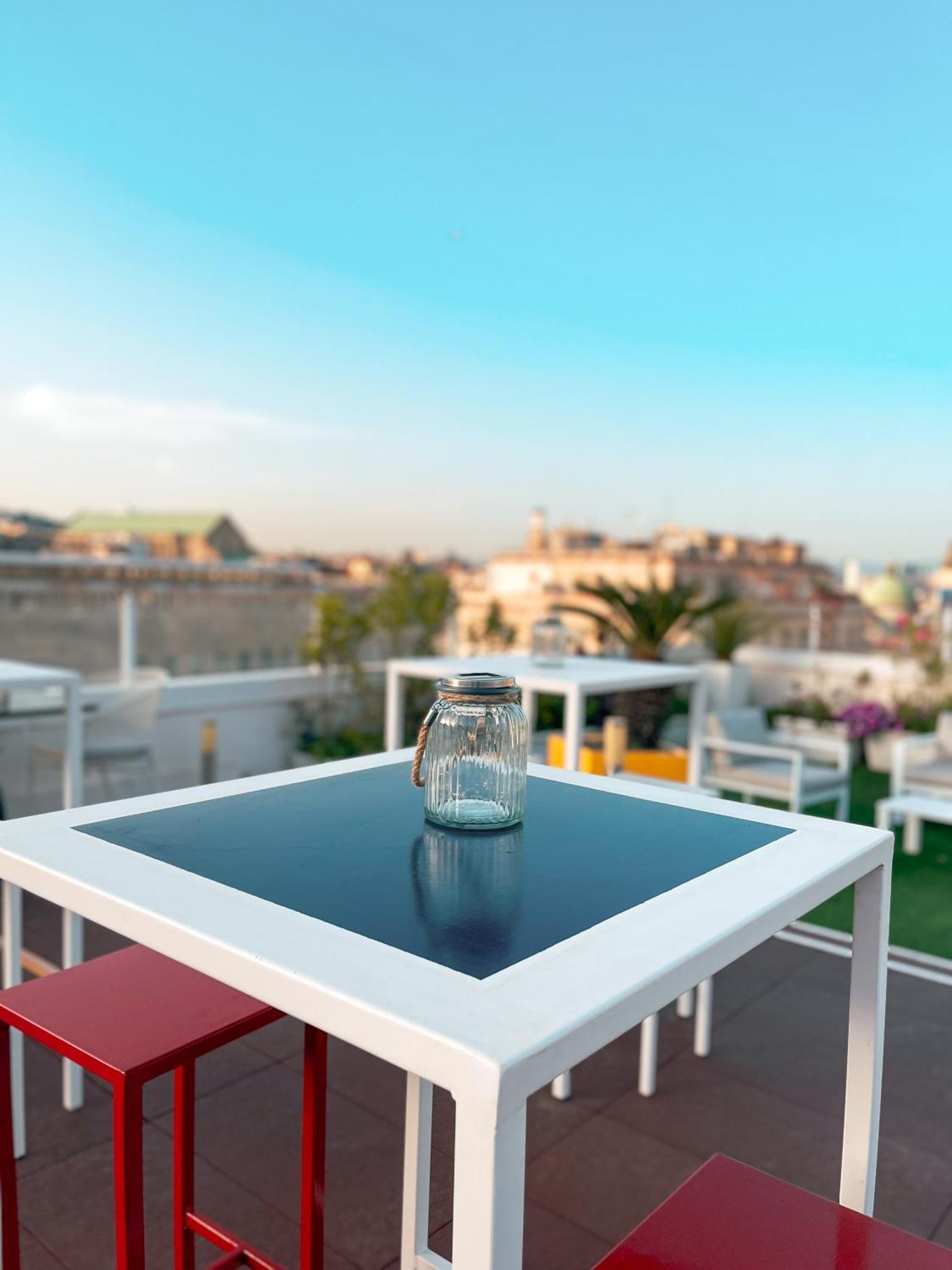 NeapolitanTrips Hostel&Bar Hostel *