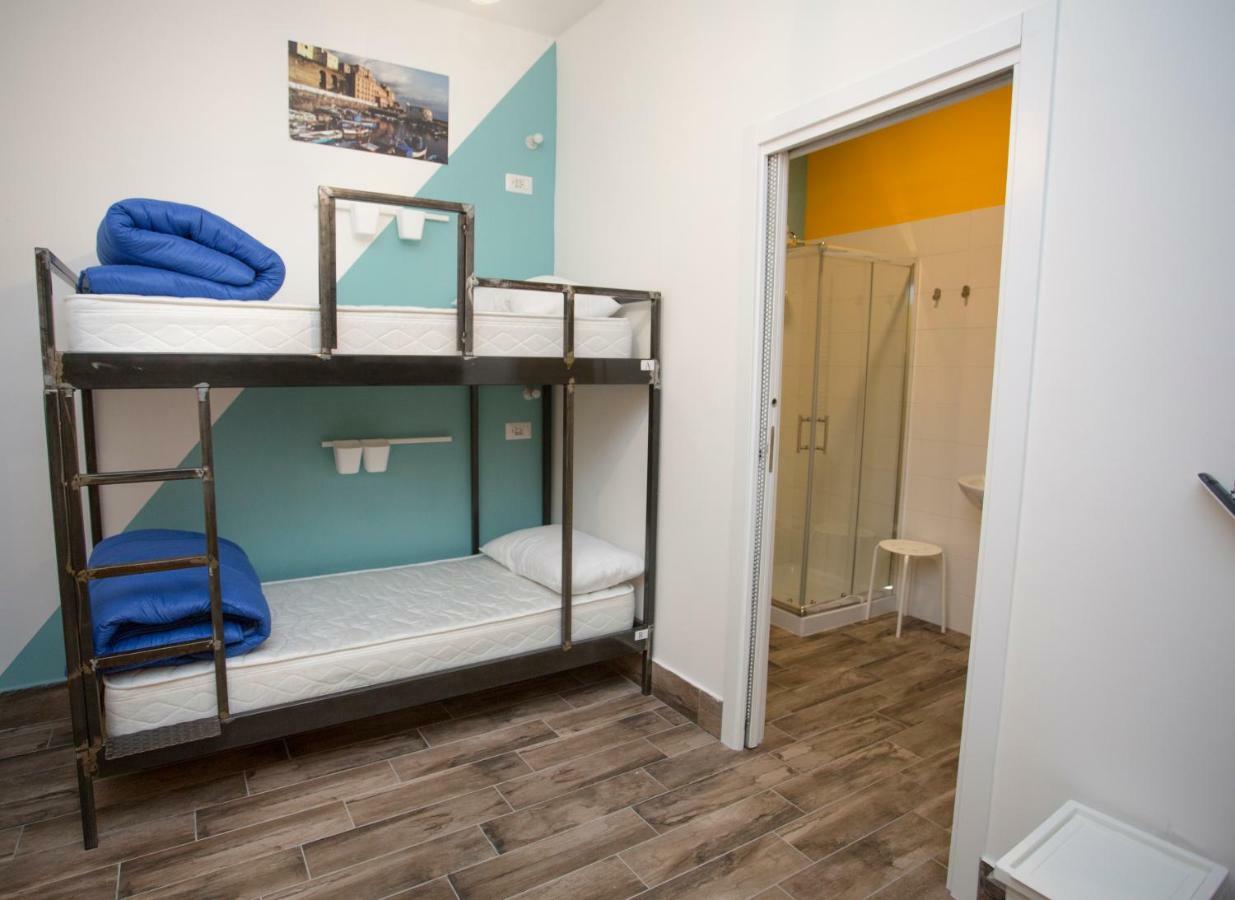 NeapolitanTrips Hostel&Bar Hostel