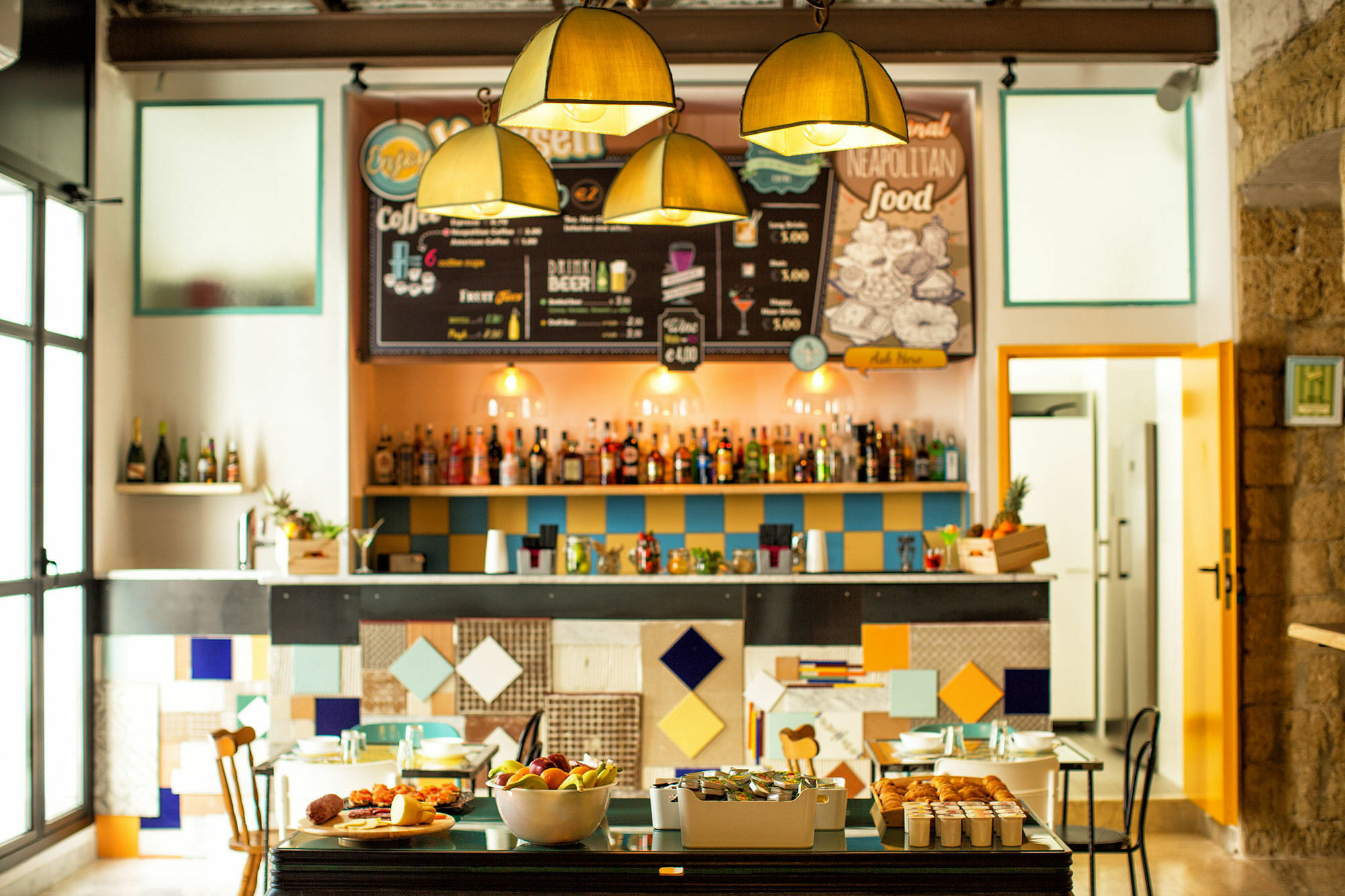 NeapolitanTrips Hostel&Bar Hostel